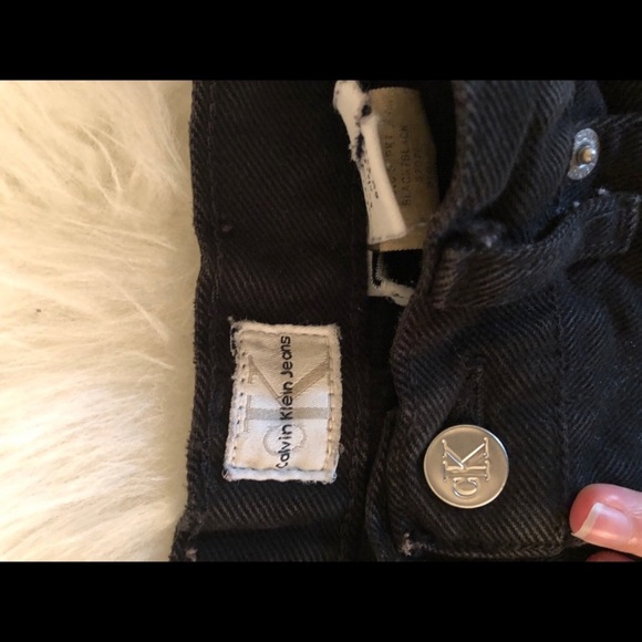 Calvin Klein shorts - Picture 9 of 9